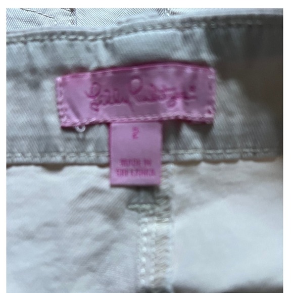 Lilly Pulitzer Khaki Shorts Utility Pockets Casual Everyday Wear Size 2 - Picture 4 of 5
